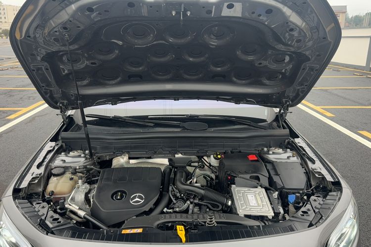 Used Mercedes-Benz GLB 2021 GLB 200 Dynamic Edition Engine Bay