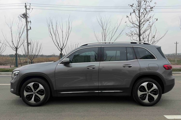 Used Mercedes-Benz GLB 2021 GLB 200 Fashion Model Exterior 2