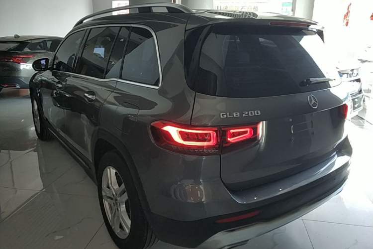 Used Mercedes-Benz GLB 2021 GLB 200 Dynamic Edition Exterior 2