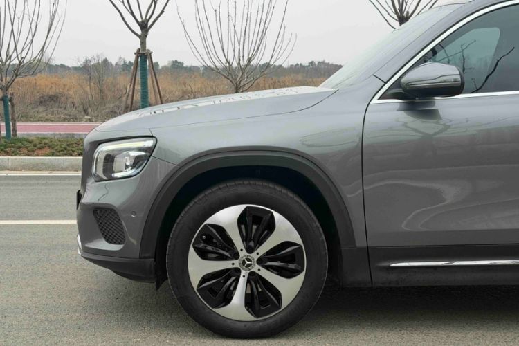 Used Mercedes-Benz GLB 2021 GLB 200 Fashion Model Exterior 3