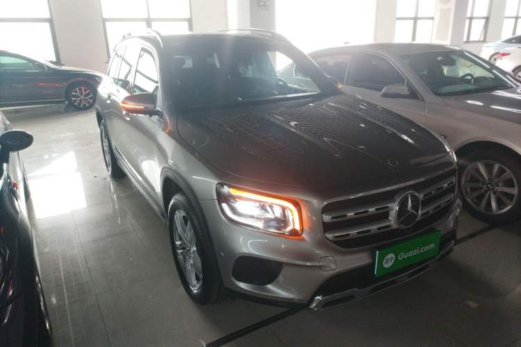 Used Mercedes-Benz GLB 2021 GLB 200 Dynamic Edition Front Right 45 Deg