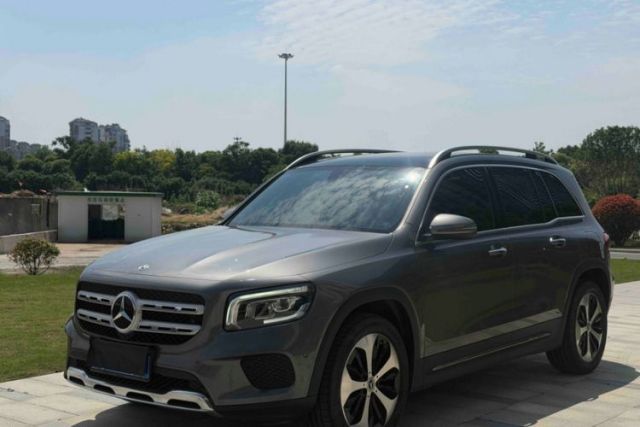Ojetý Mercedes-Benz GLB 2021 GLB 200 Fashion Model