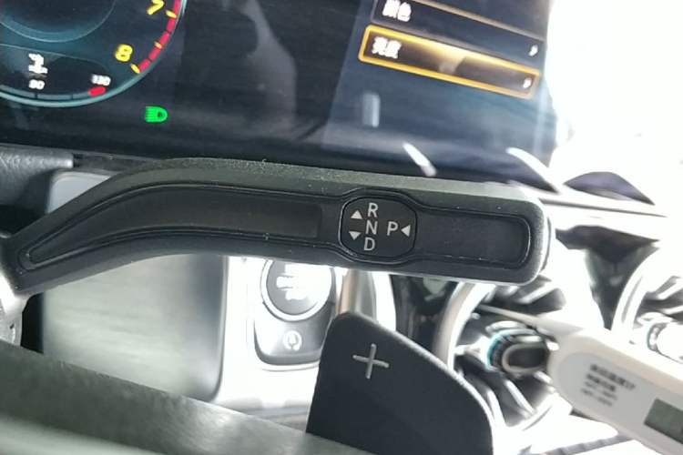 Used Mercedes-Benz GLB 2021 GLB 200 Dynamic Edition Gear Lever