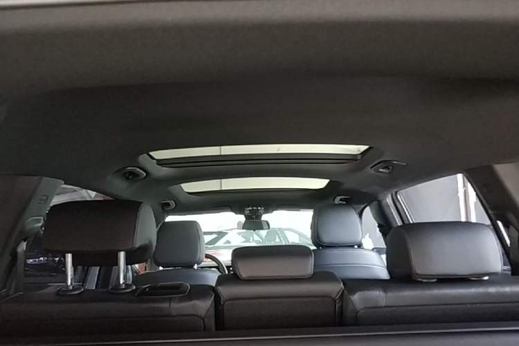 Used Mercedes-Benz GLB 2021 GLB 200 Dynamic Edition Headliner