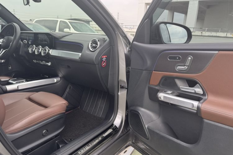 Used Mercedes-Benz GLB 2021 GLB 200 Fashion Model Interior 13