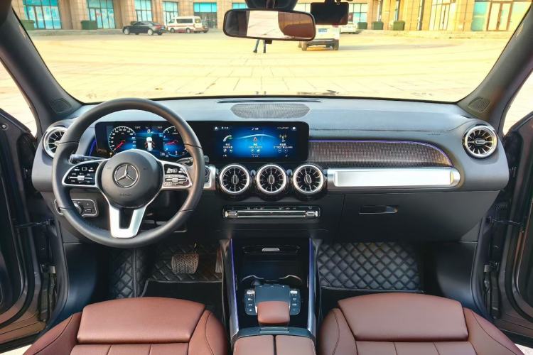 Used Mercedes-Benz GLB 2021 GLB 200 Dynamic Edition Interior 2