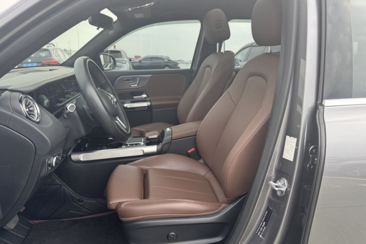 Used Mercedes-Benz GLB 2021 GLB 200 Fashion Model Interior 2