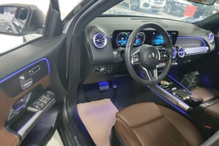 Used Mercedes-Benz GLB 2021 GLB 200 Fashion Model Interior 3