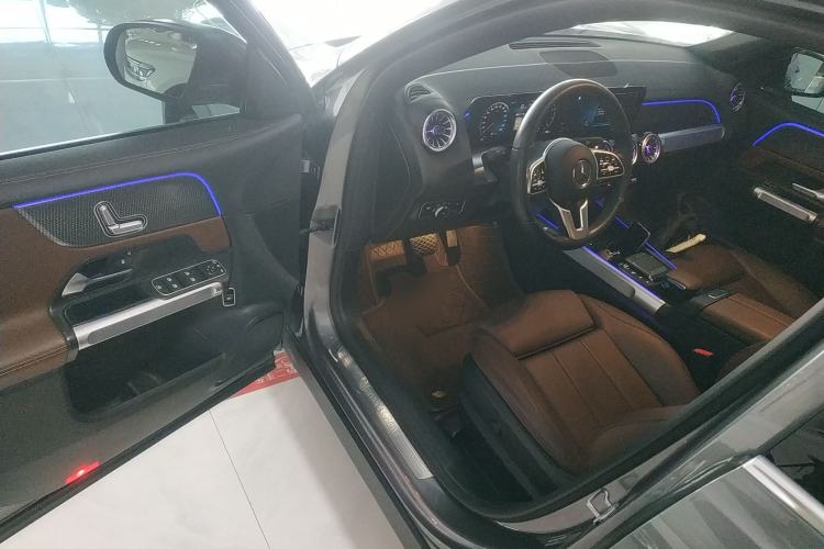 Used Mercedes-Benz GLB 2021 GLB 200 Dynamic Edition Interior 3
