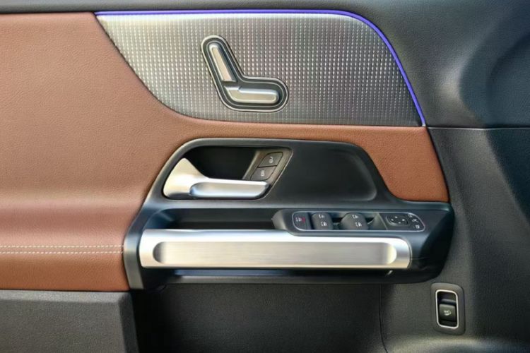 Used Mercedes-Benz GLB 2021 GLB 200 Dynamic Edition Interior 3