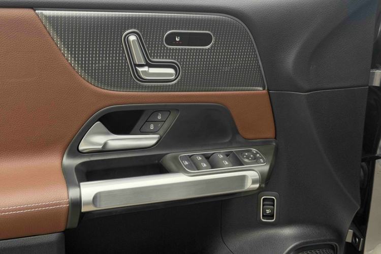 Used Mercedes-Benz GLB 2021 GLB 200 Fashion Model Interior 9