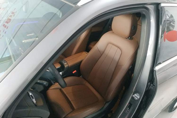 Used Mercedes-Benz GLB 2021 GLB 200 Dynamic Edition Left Front Seat