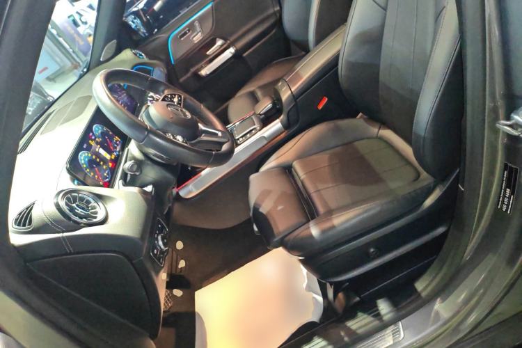 Used Mercedes-Benz GLB 2021 GLB 200 Fashion Model Left Front Seat