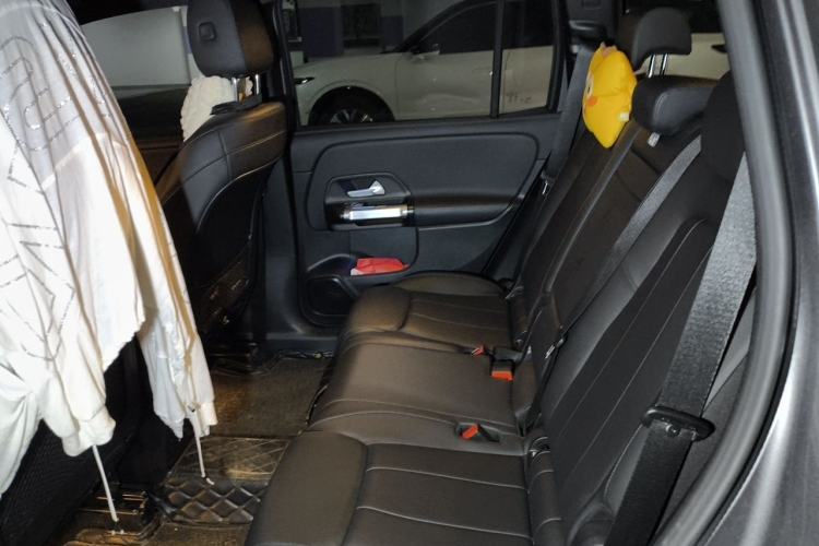 Used Mercedes-Benz GLB 2021 GLB 200 Fashion Model Left Rear Seat