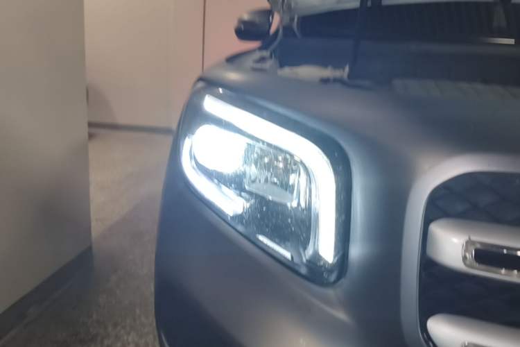 Used Mercedes-Benz GLB 2021 GLB 200 Fashion Model Right Front Headlight