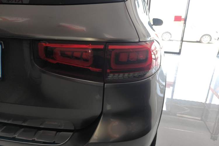 Used Mercedes-Benz GLB 2021 GLB 200 Fashion Model Right Rear Taillight