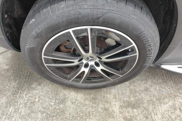 Used Mercedes-Benz GLB 2021 GLB 200 Fashion Model Right Rear Wheel Hub