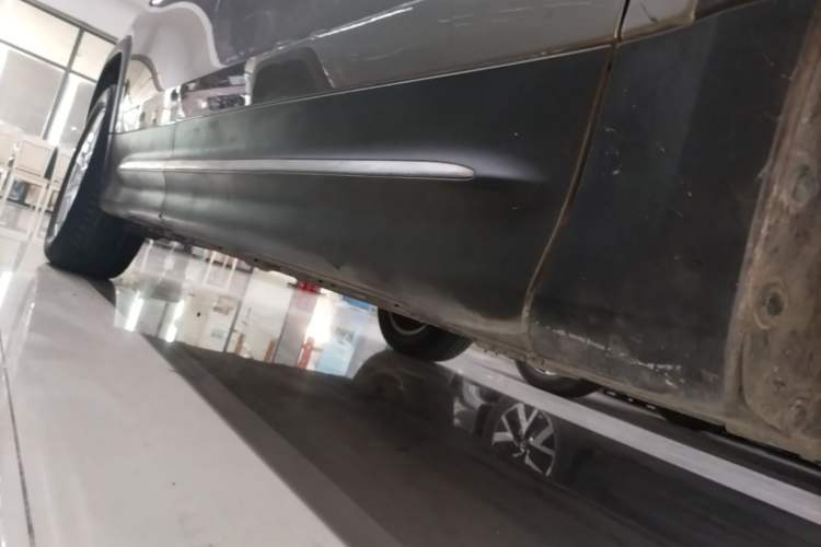 Used Mercedes-Benz GLB 2021 GLB 200 Dynamic Edition Right Side Sill