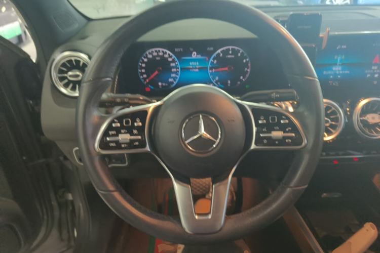 Used Mercedes-Benz GLB 2021 GLB 200 Fashion Model Steering Wheel
