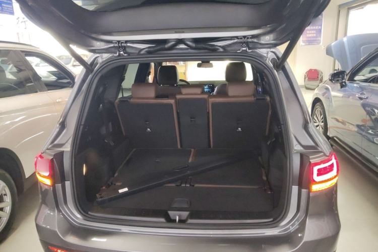 Used Mercedes-Benz GLB 2021 GLB 200 Fashion Model Trunk