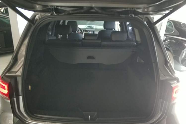 Used Mercedes-Benz GLB 2021 GLB 200 Dynamic Edition Trunk