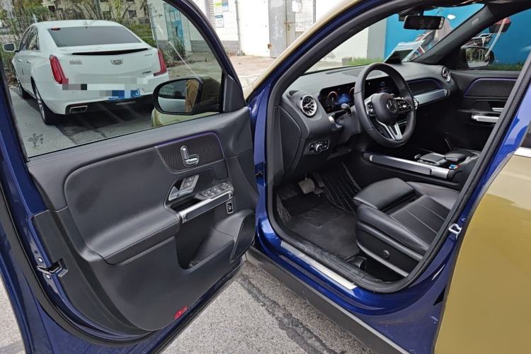 Used Mercedes-Benz GLB 2021 GLB 200 Dynamic Edition Driver Seat