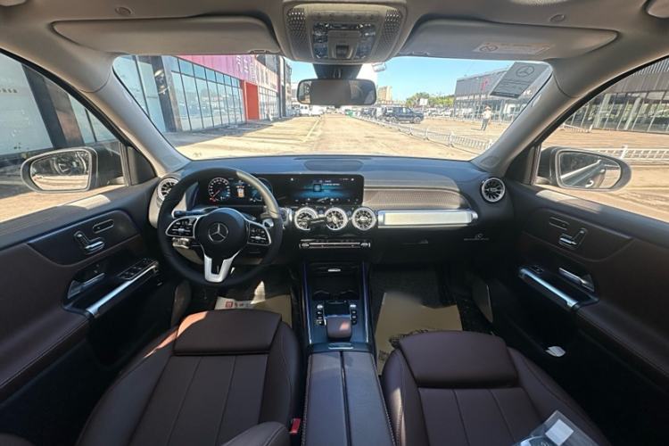 Used Mercedes-Benz GLB 2021 GLB 180 Dynamic Edition Interior 1
