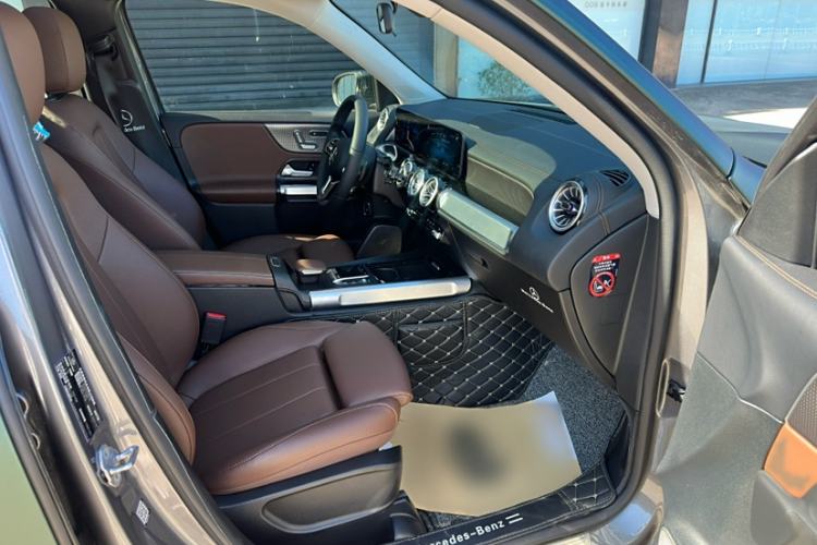 Used Mercedes-Benz GLB 2021 GLB 180 Dynamic Edition Interior 10