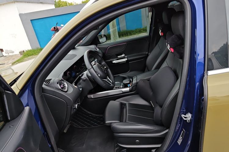 Used Mercedes-Benz GLB 2021 GLB 200 Dynamic Edition Left Front Seat