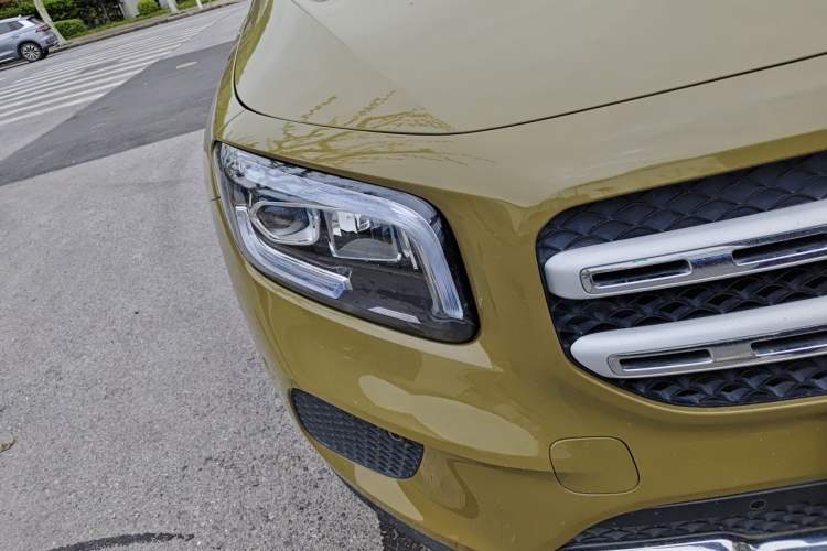 Used Mercedes-Benz GLB 2021 GLB 200 Dynamic Edition Right Front Headlight