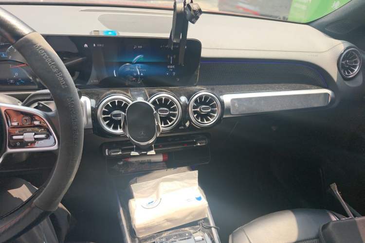 Used Mercedes-Benz GLB 2021 GLB 200 Fashion Model Audio And AC Panel