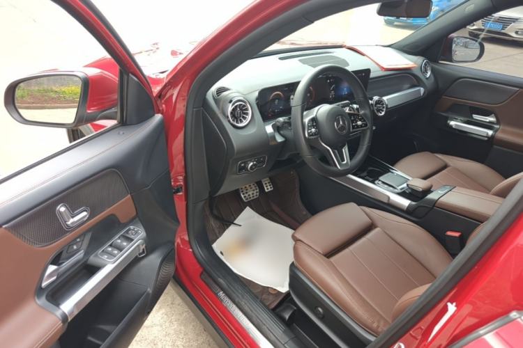 Used Mercedes-Benz GLB 2021 GLB 200 Dynamic Edition Driver Seat