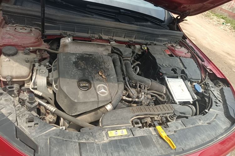 Used Mercedes-Benz GLB 2021 GLB 200 Fashion Model Engine Bay