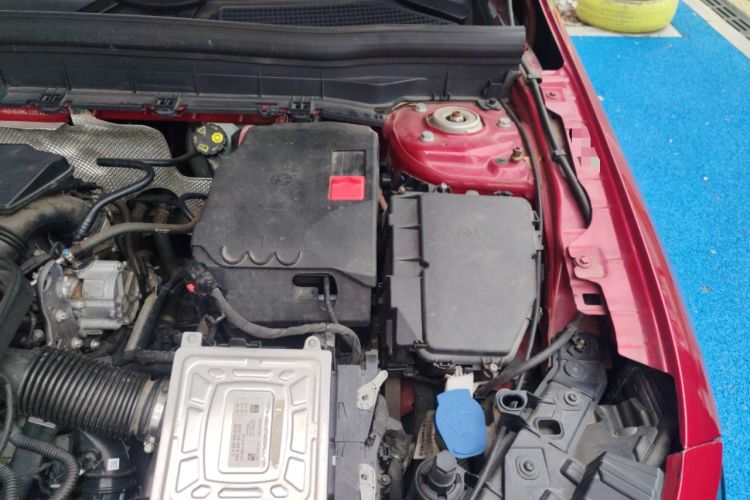 Used Mercedes-Benz GLB 2021 GLB 200 Dynamic Edition Engine Bay Left