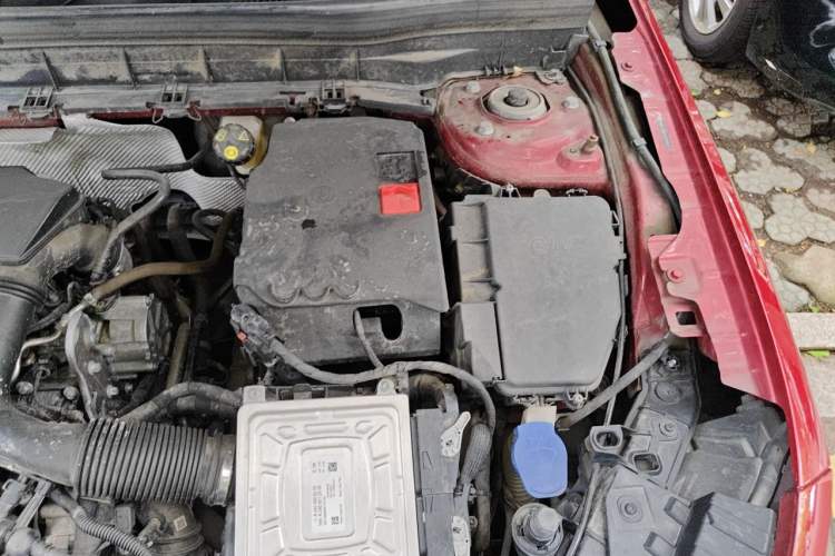 Used Mercedes-Benz GLB 2021 GLB 180 Dynamic Edition Engine Bay Left