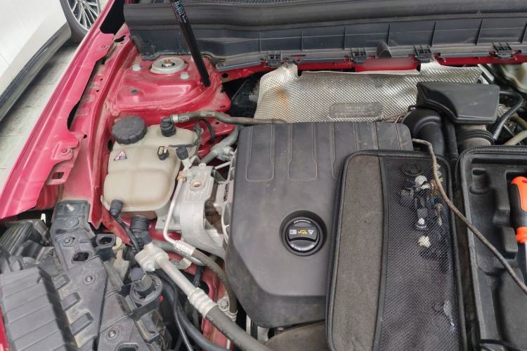 Used Mercedes-Benz GLB 2021 GLB 200 Dynamic Edition Engine Bay Right