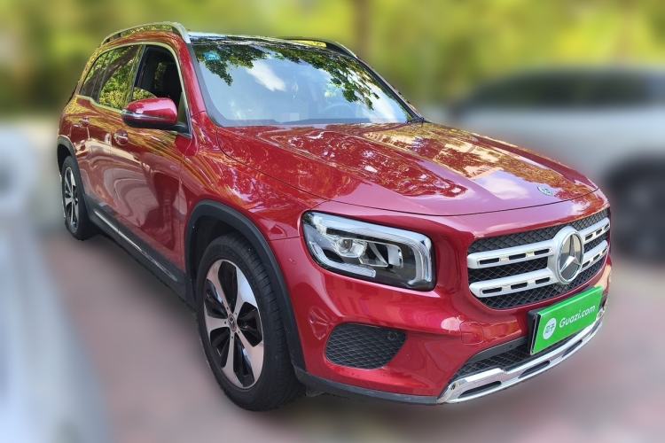 Used Mercedes-Benz GLB 2021 GLB 200 Fashion Model Front Right 45 Deg