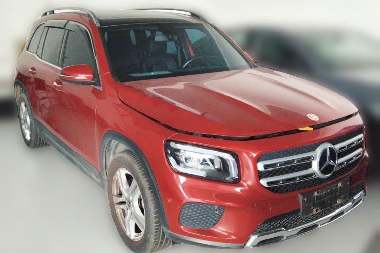 Used Mercedes-Benz GLB 2021 GLB 200 Dynamic Edition Front Right 45 Deg