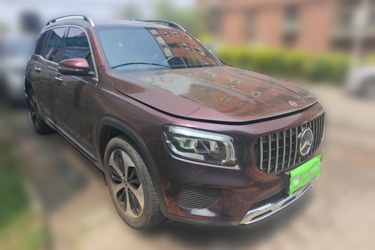 Used Mercedes-Benz GLB 2021 GLB 200 Fashion Model Front Right 45 Deg
