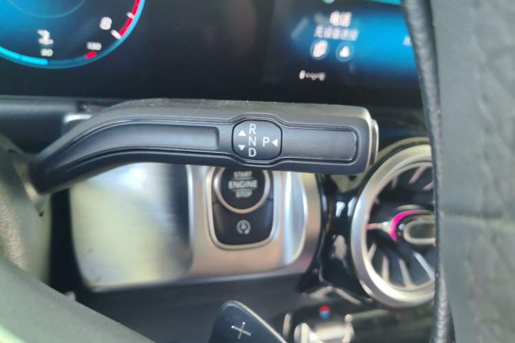 Used Mercedes-Benz GLB 2021 GLB 200 Dynamic Edition Gear Lever