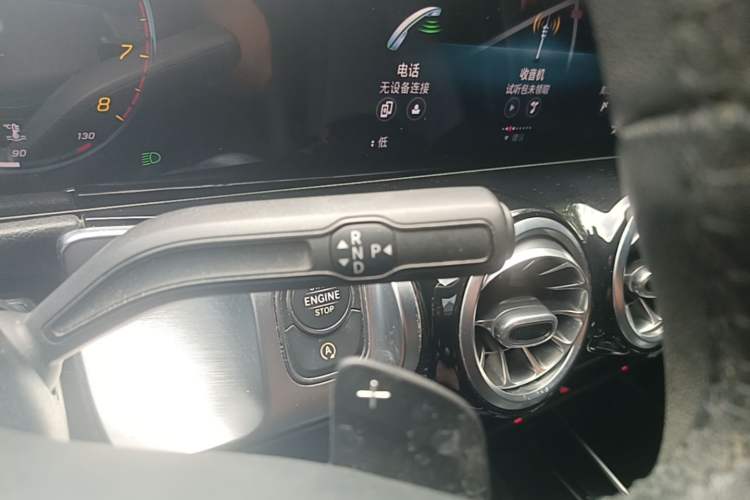 Used Mercedes-Benz GLB 2021 GLB 200 Fashion Model Gear Lever