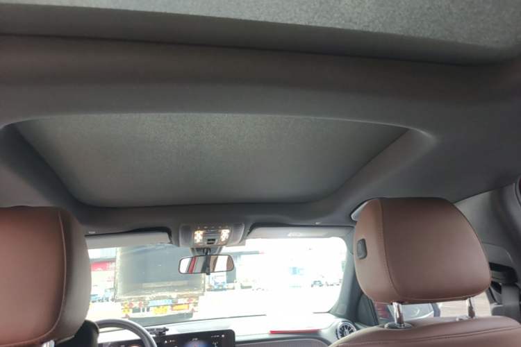 Used Mercedes-Benz GLB 2021 GLB 200 Dynamic Edition Headliner