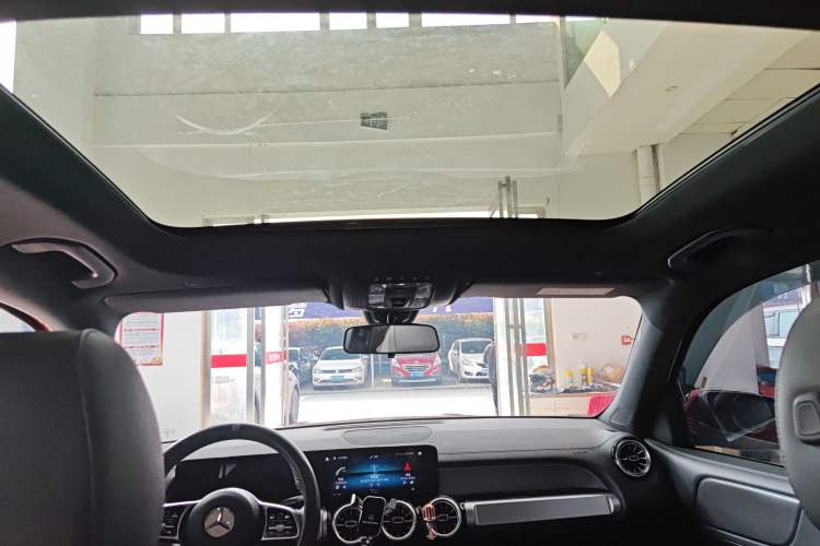 Used Mercedes-Benz GLB 2021 GLB 200 Dynamic Edition Headliner
