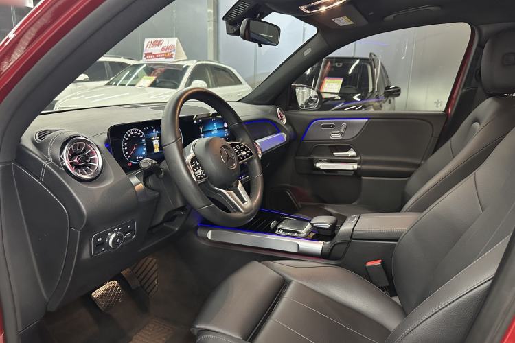 Used Mercedes-Benz GLB 2021 GLB 200 Fashion Model Interior 1