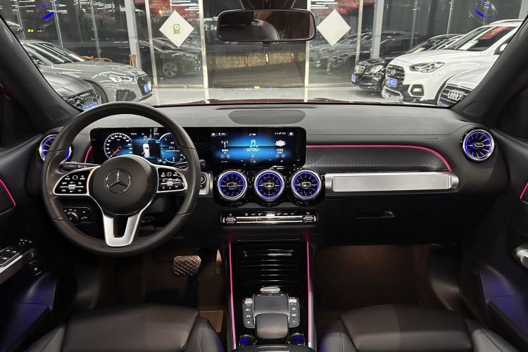 Used Mercedes-Benz GLB 2021 GLB 200 Fashion Model Interior 2