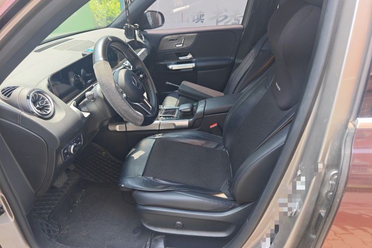 Used Mercedes-Benz GLB 2021 GLB 200 Fashion Model Left Front Seat