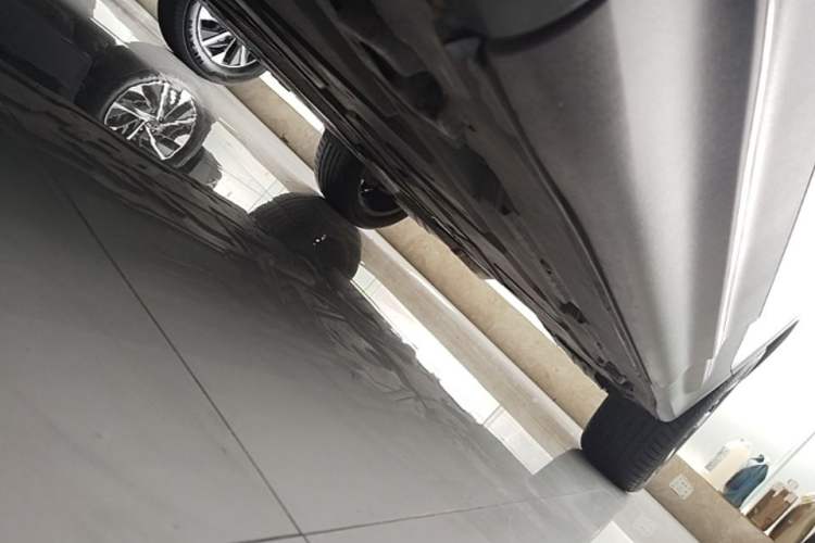 Used Mercedes-Benz GLB 2021 GLB 200 Fashion Model Left Side Sill