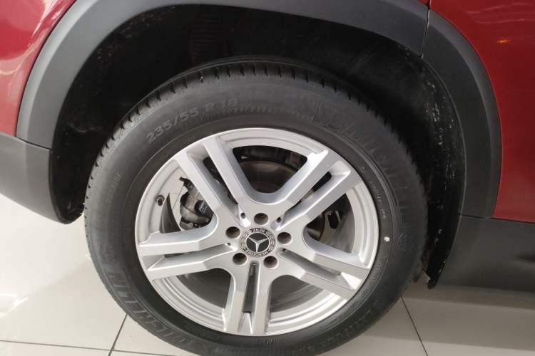 Used Mercedes-Benz GLB 2021 GLB 200 Dynamic Edition Right Rear Wheel Hub