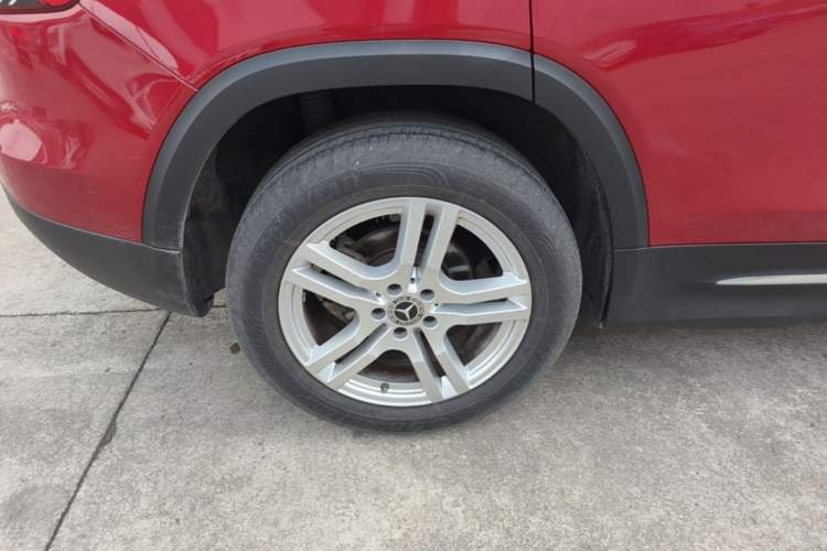 Used Mercedes-Benz GLB 2021 GLB 200 Dynamic Edition Right Rear Wheel Hub