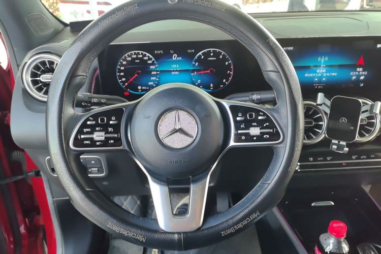 Used Mercedes-Benz GLB 2021 GLB 200 Dynamic Edition Steering Wheel